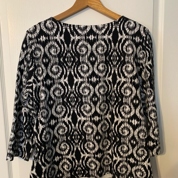 Ruby Rd. Monochrome Abstract Top - Picture 3 of 3